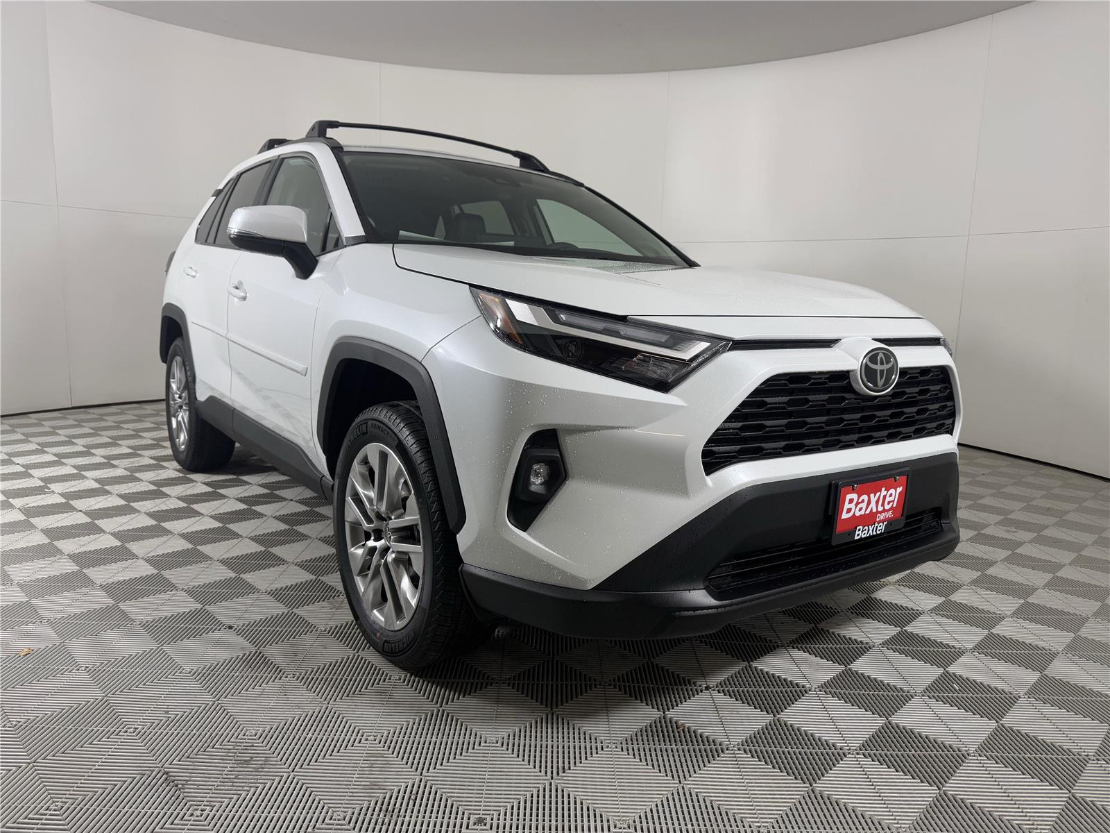 2025 Toyota RAV4 XLE Premium's photo