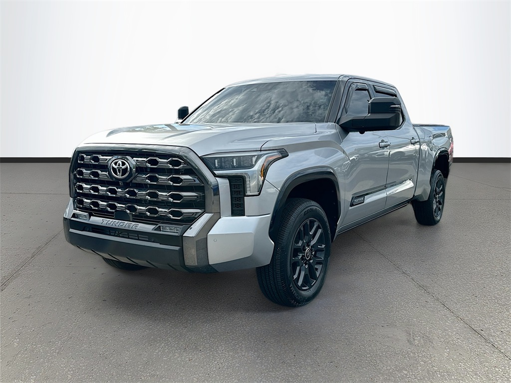 2022 Toyota Tundra Platinum photo 3