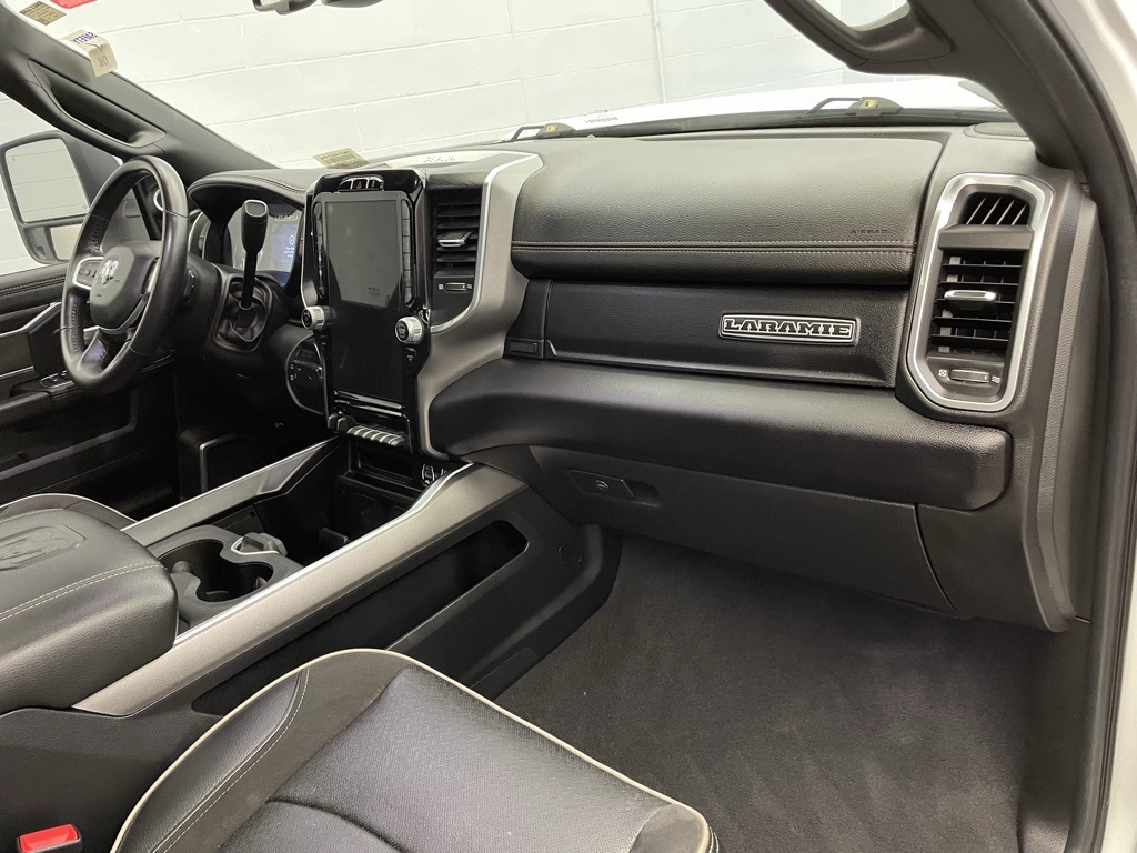 2024 Ram 3500 Laramie photo 22