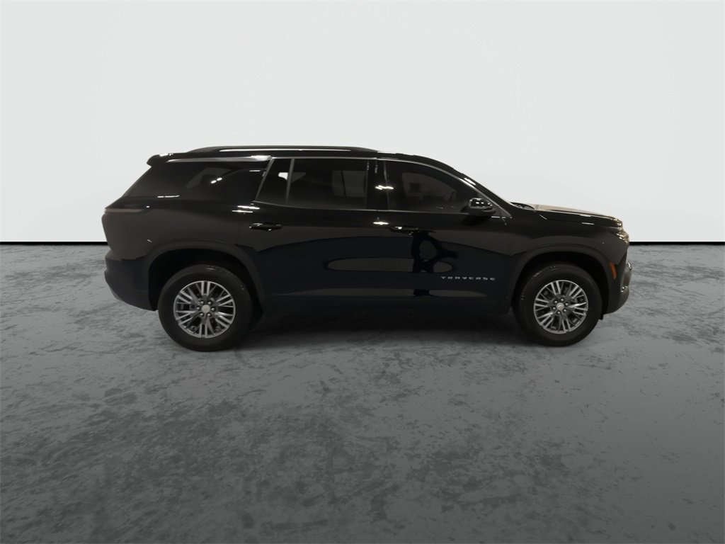2025 Chevrolet Traverse photo 9