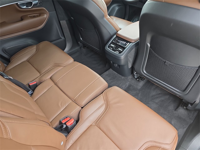 2023 Volvo XC90 Ultimate AWD photo 10