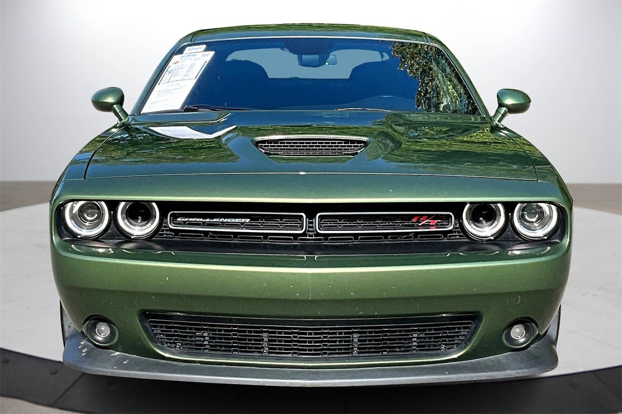 2022 Dodge Challenger R/T photo 3