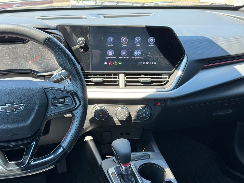 2024 Chevrolet Trax photo 17
