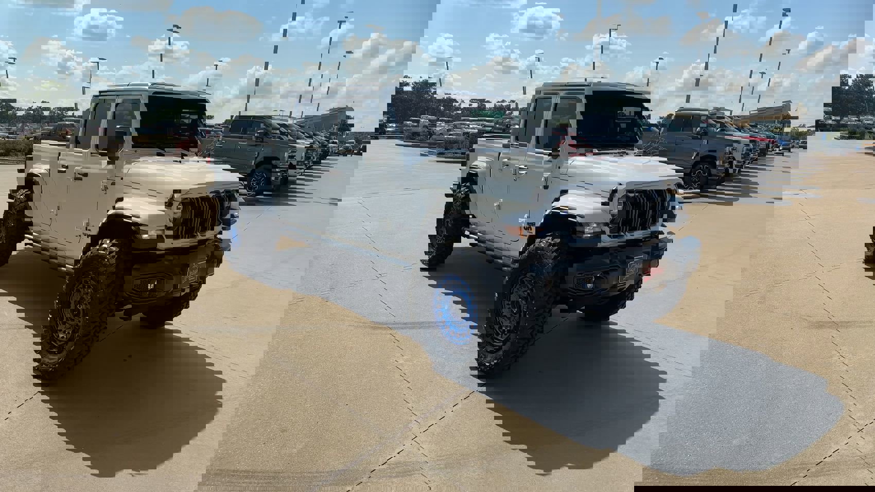 2025 Jeep Gladiator Sport photo 2