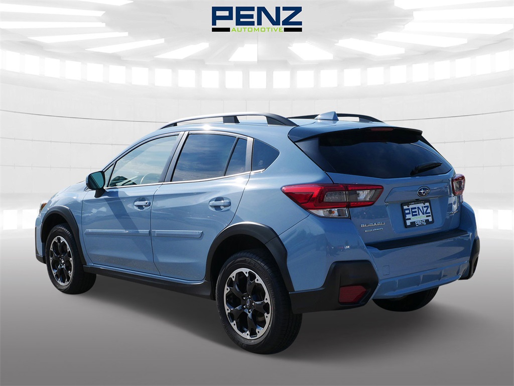 2022 Subaru Crosstrek Premium photo 3
