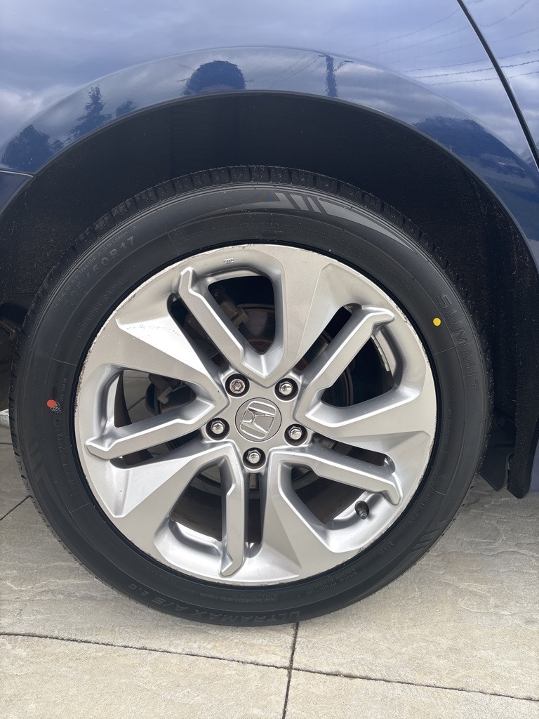 2020 Honda Accord LX photo 2