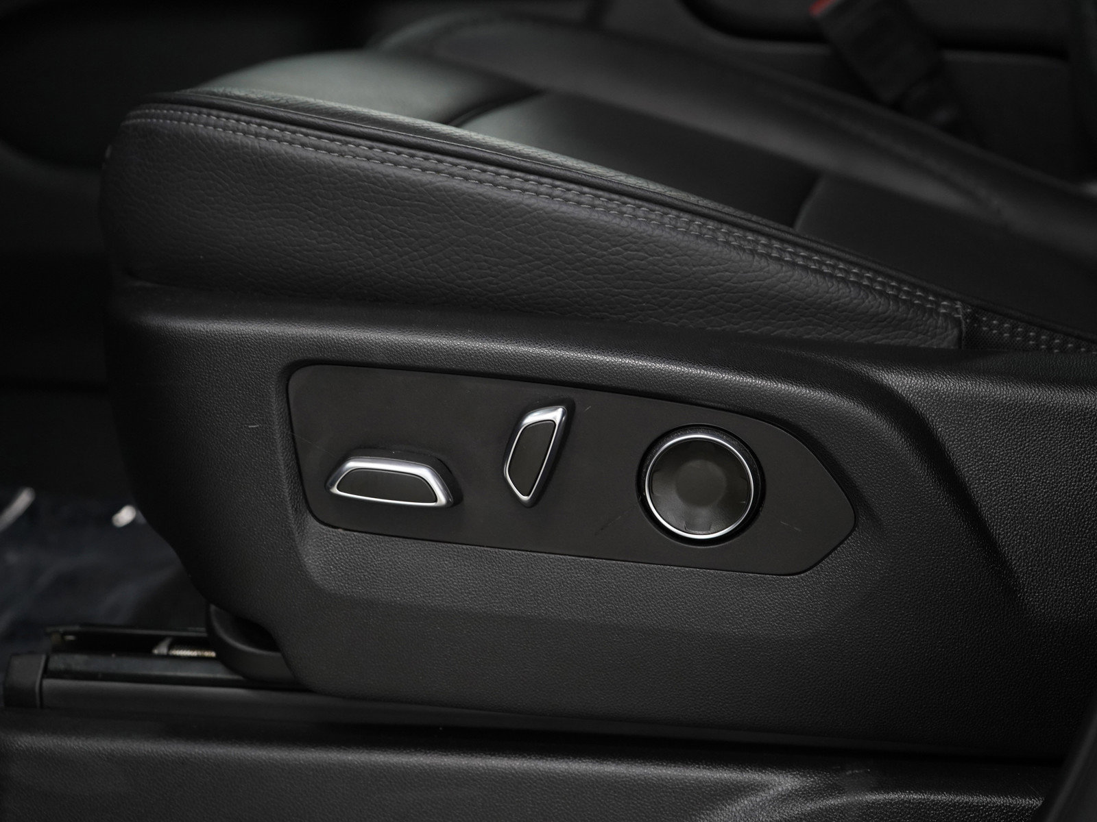 2023 Gmc Yukon XL Denali photo 29