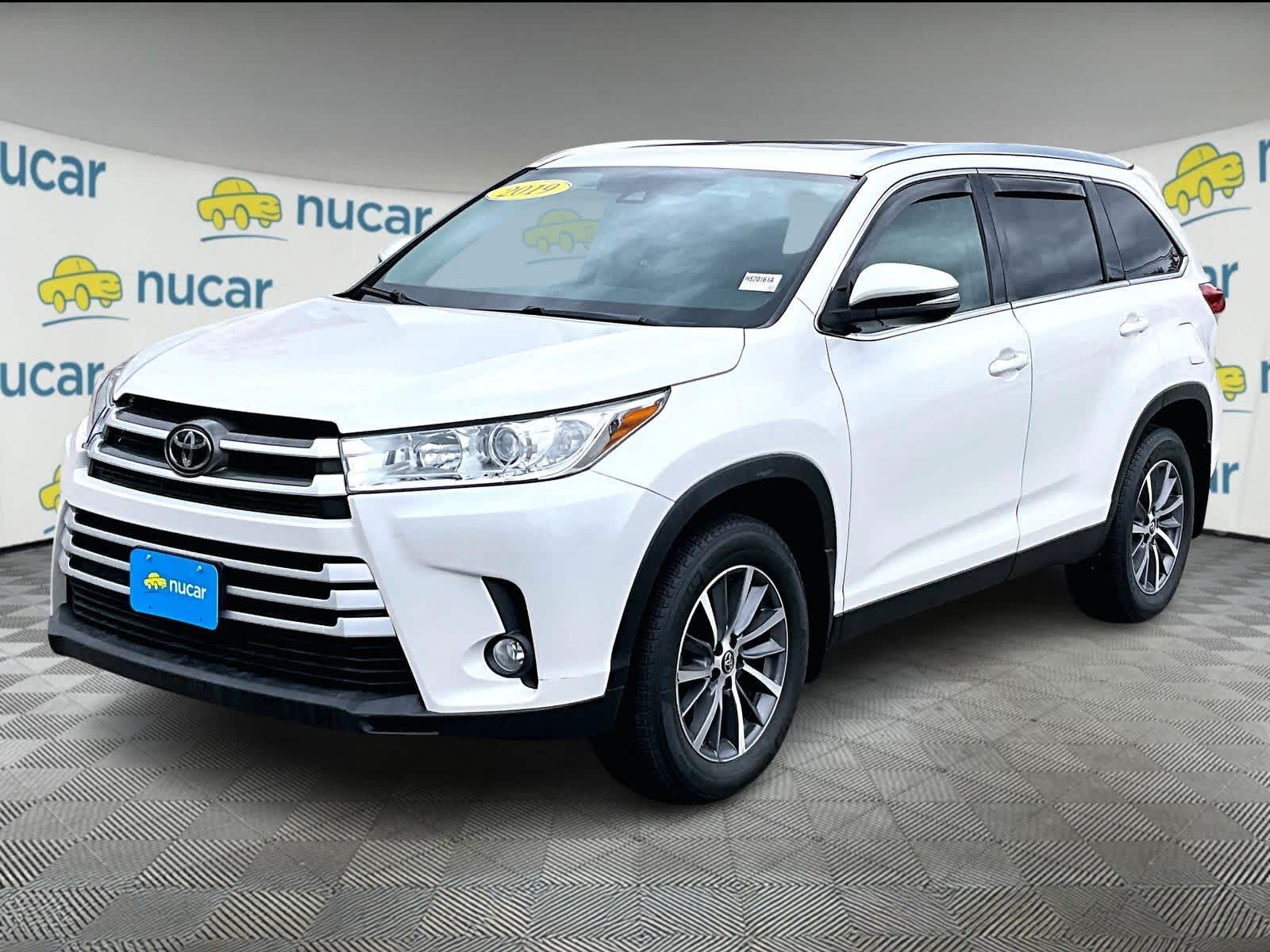 2019 Toyota Highlander XLE photo 3