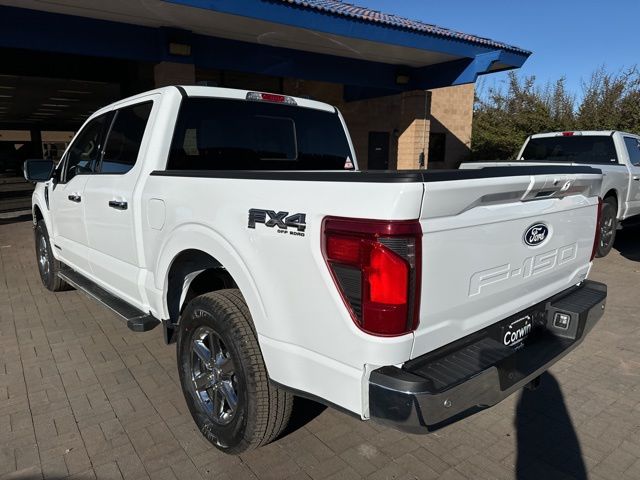 2025 Ford F-150 XLT photo 4