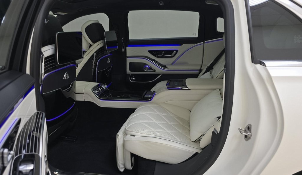 2023 Mercedes Benz S 680 Maybach photo 11