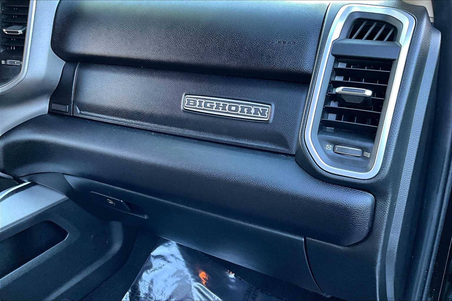 2022 Ram 3500 Big Horn photo 17