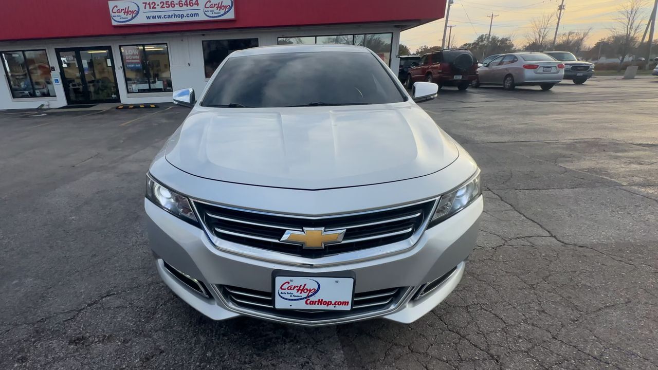 2017 Chevrolet Impala Premier photo 3