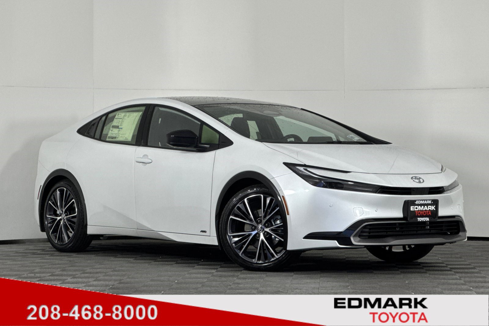 2026 Toyota Prius Limited's photo