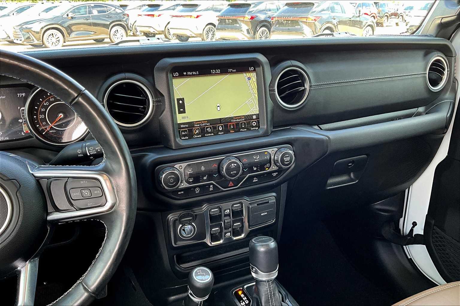 2022 Jeep Gladiator Overland photo 6