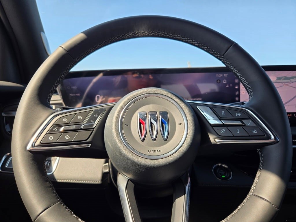 2026 Buick Enclave Avenir photo 33