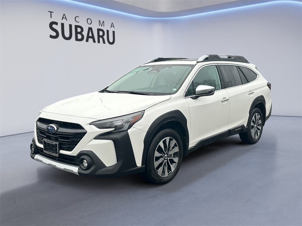 2023 Subaru Outback Touring's photo