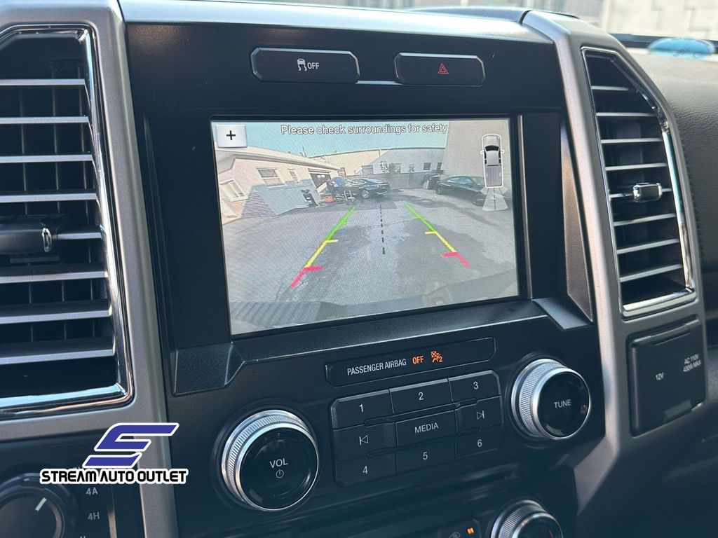2016 Ford F-150 King Ranch photo 29