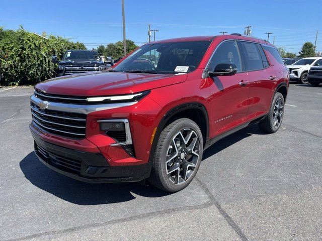 2026 Chevrolet Traverse High Country photo 3