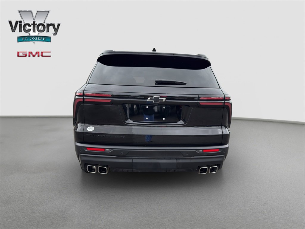 2024 Chevrolet Traverse LS photo 13