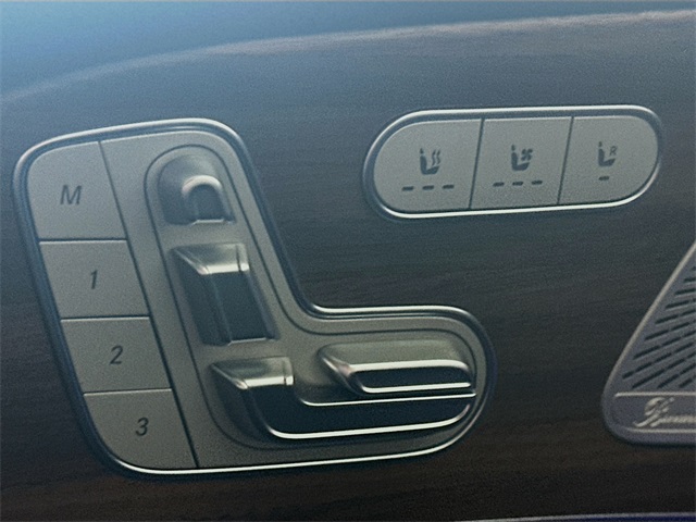 2024 Mercedes Benz GLS 450 4MATIC photo 17