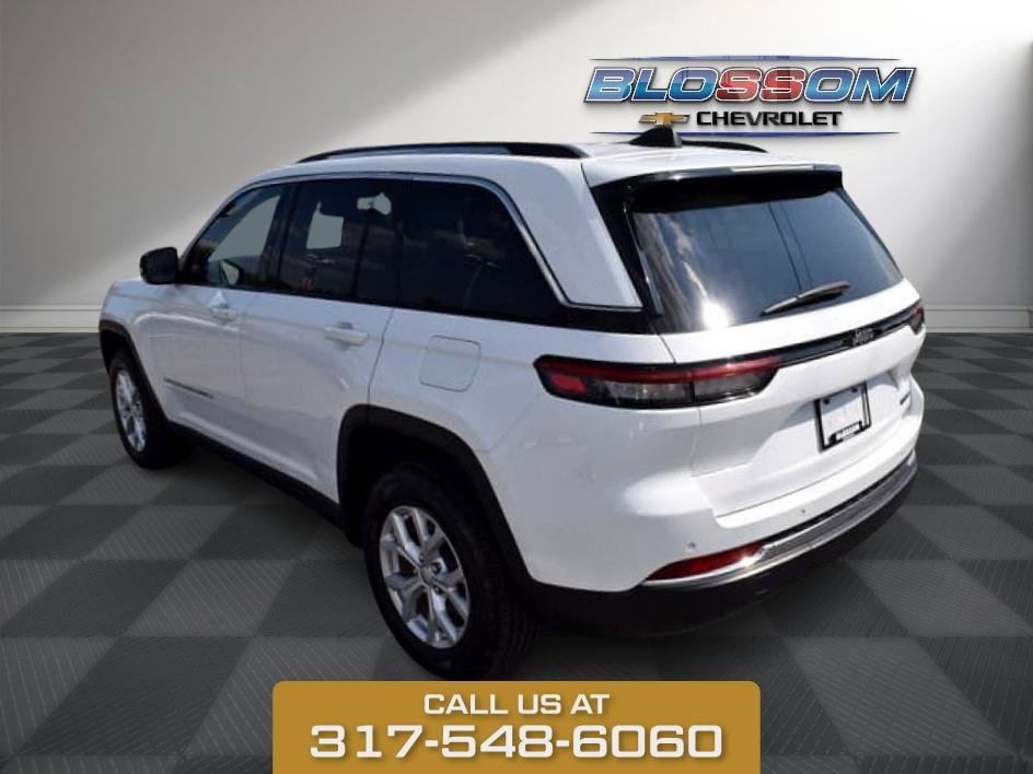 2023 Jeep Grand Cherokee Limited photo 5
