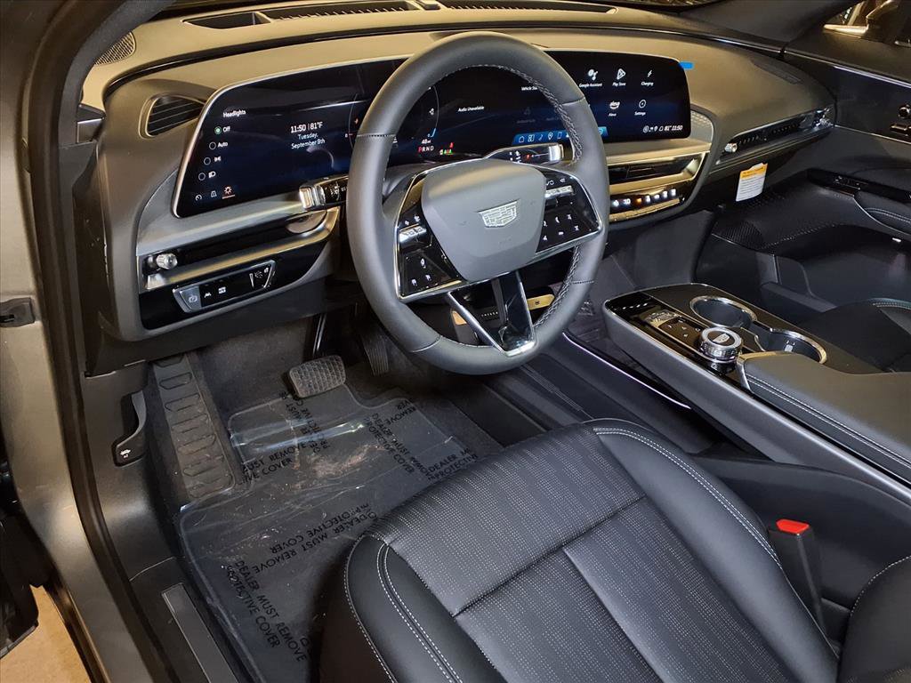 2025 Cadillac Lyriq Sport photo 14