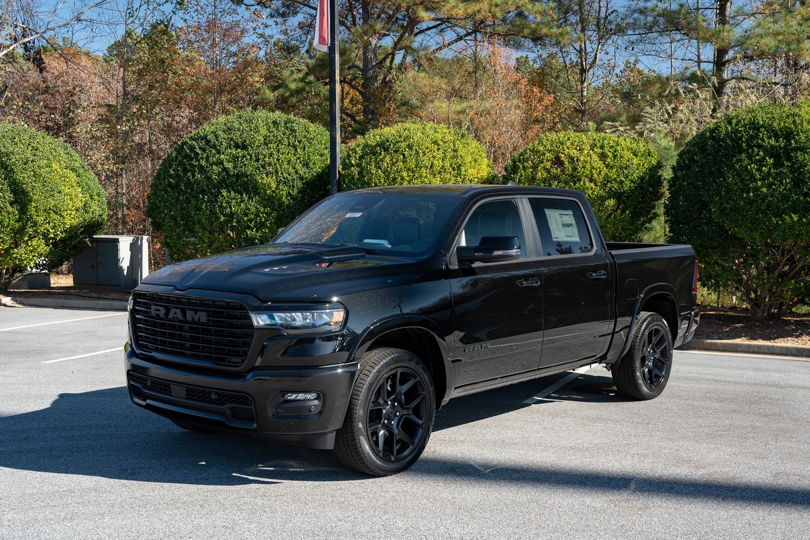 2026 Ram 1500 Laramie photo 3