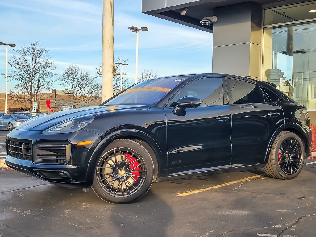 2022 Porsche Cayenne Coup GTS's photo