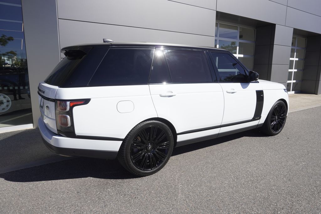 2021 Land Rover Range Rover P525 HSE HSE Westminster Edition photo 4