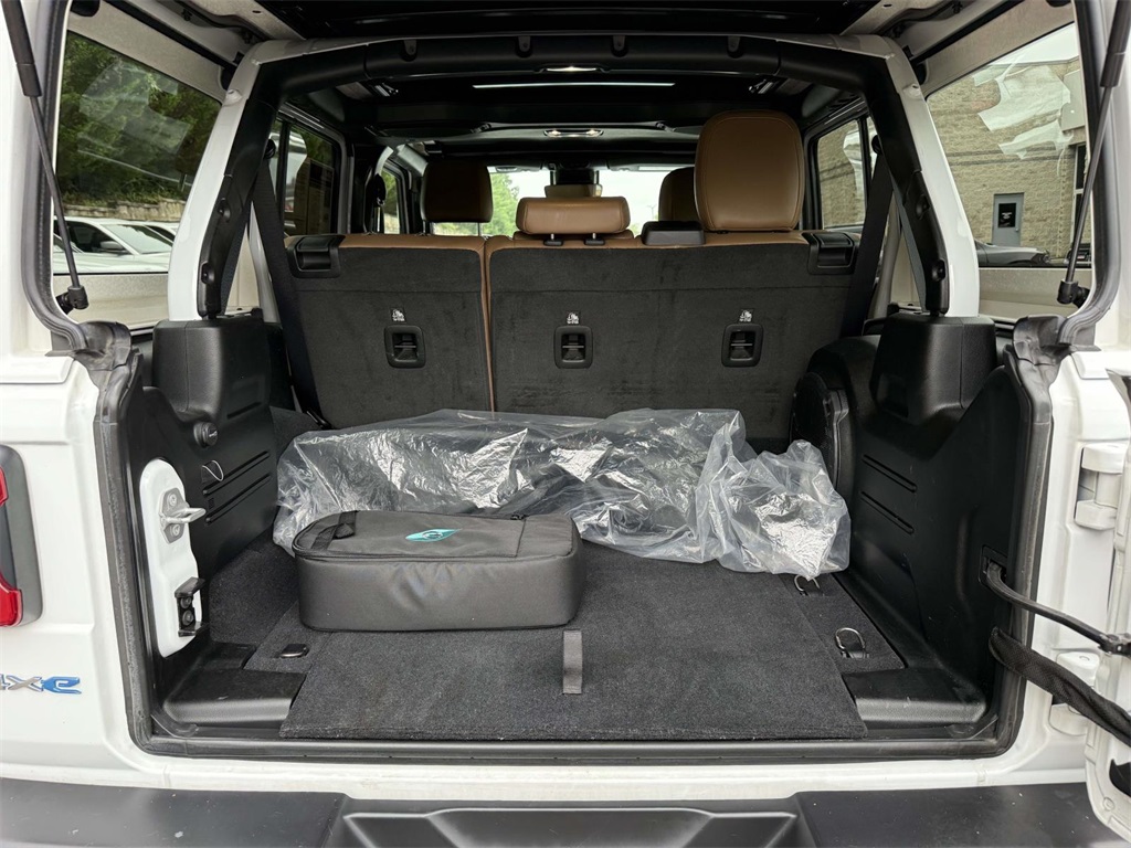 2021 Jeep Wrangler Unlimited Sahara 4xe photo 27