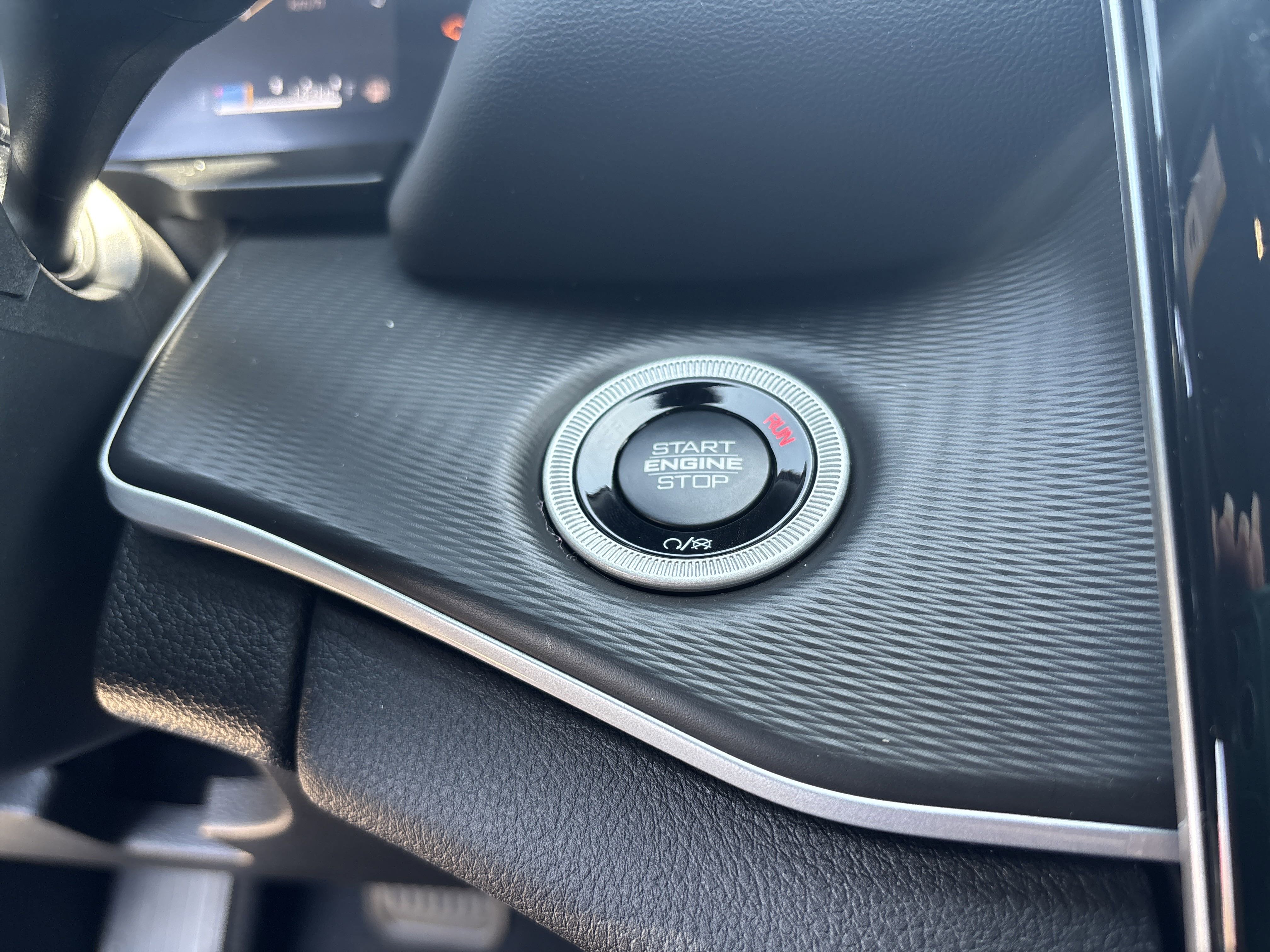 New 2025 Baltic Grey Metallic Jeep Altitude image 22