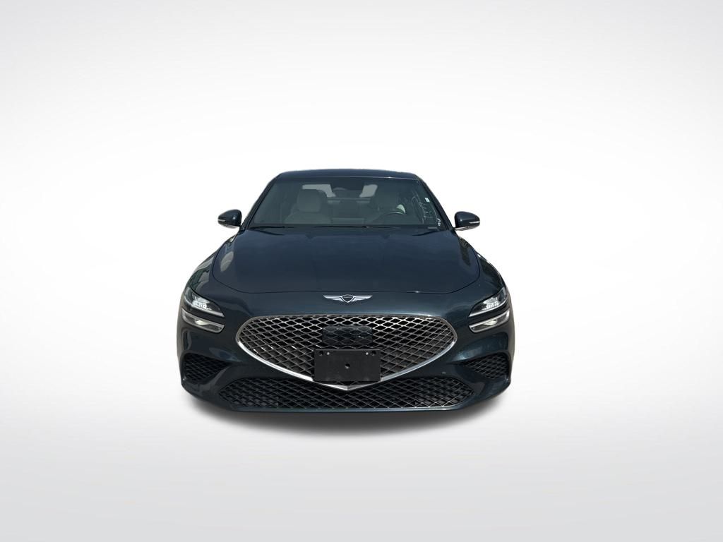 2024 Genesis G70 2.5T photo 3