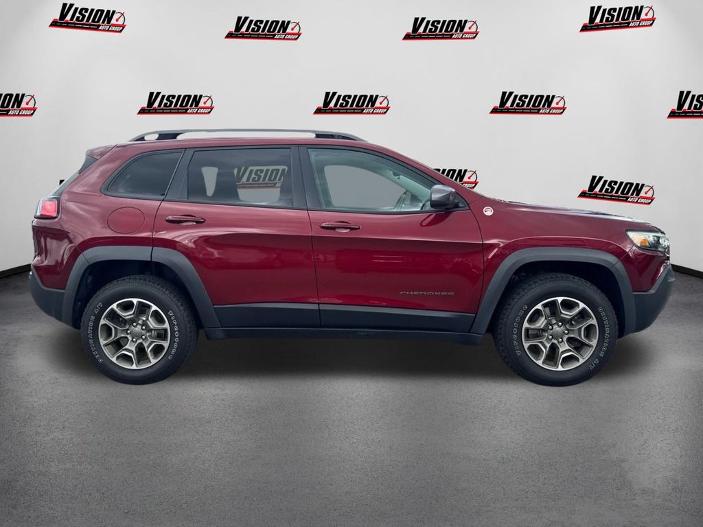 2020 Jeep Cherokee Trailhawk photo 4