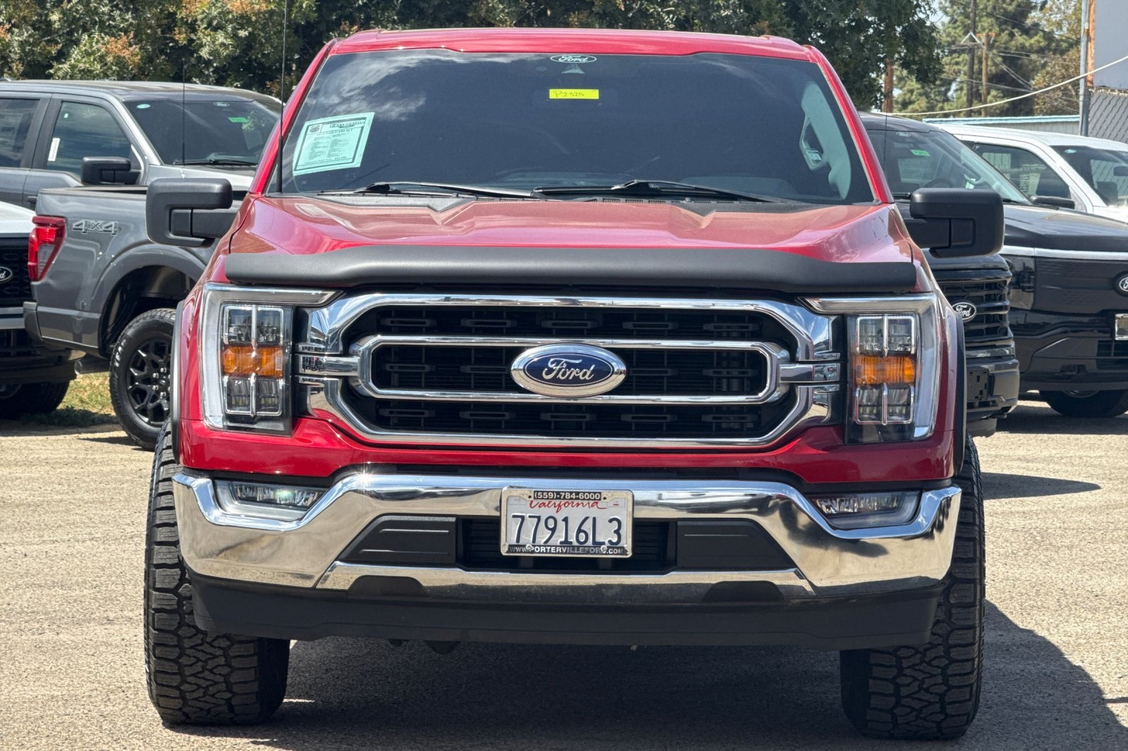 2022 Ford F-150 XLT photo 9