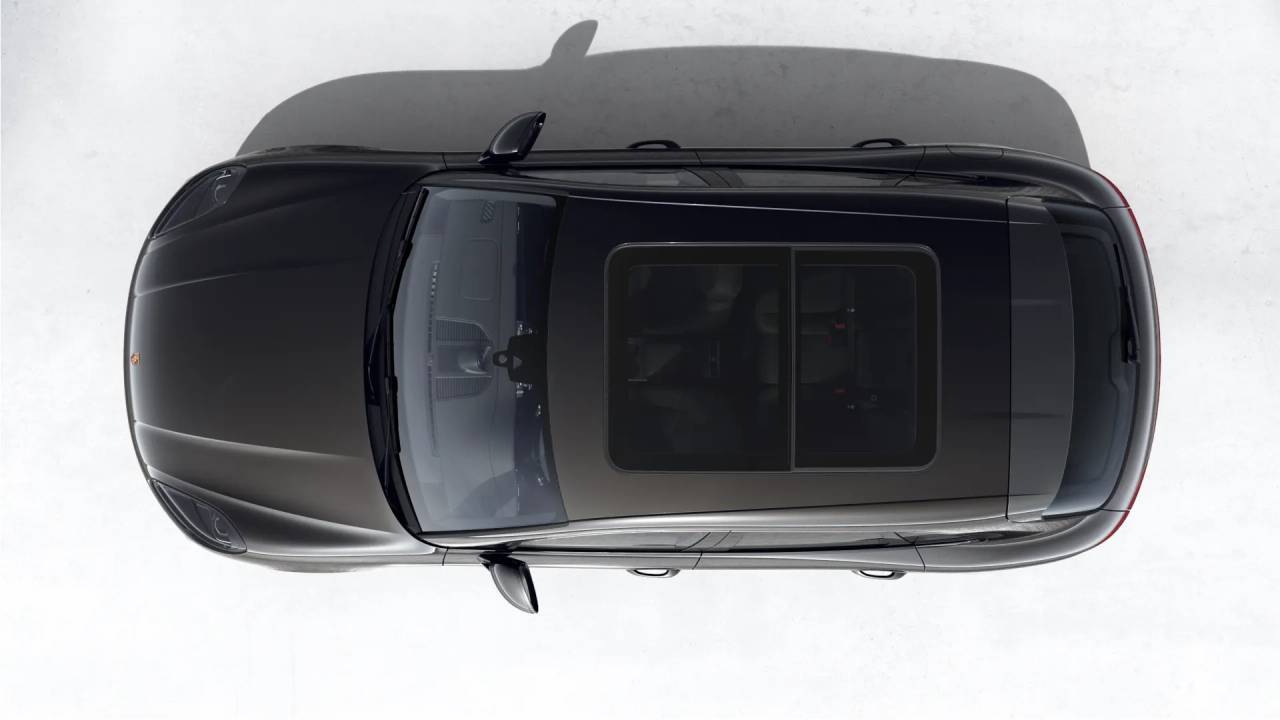 2026 Porsche Macan T photo 5