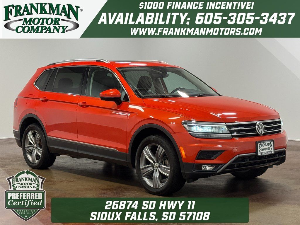 2019 Volkswagen Tiguan SEL Premium's photo