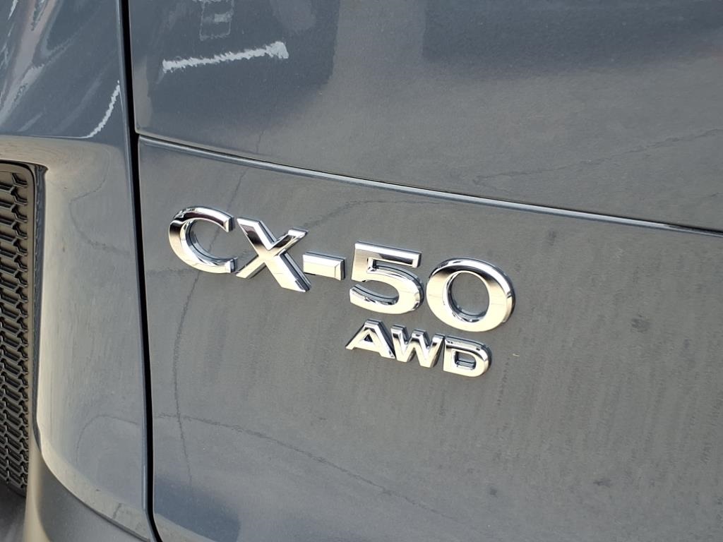 2025 Mazda CX-50 Preferred photo 18