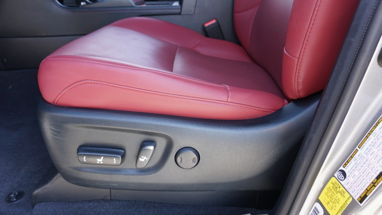 2023 Lexus GX Premium photo 23