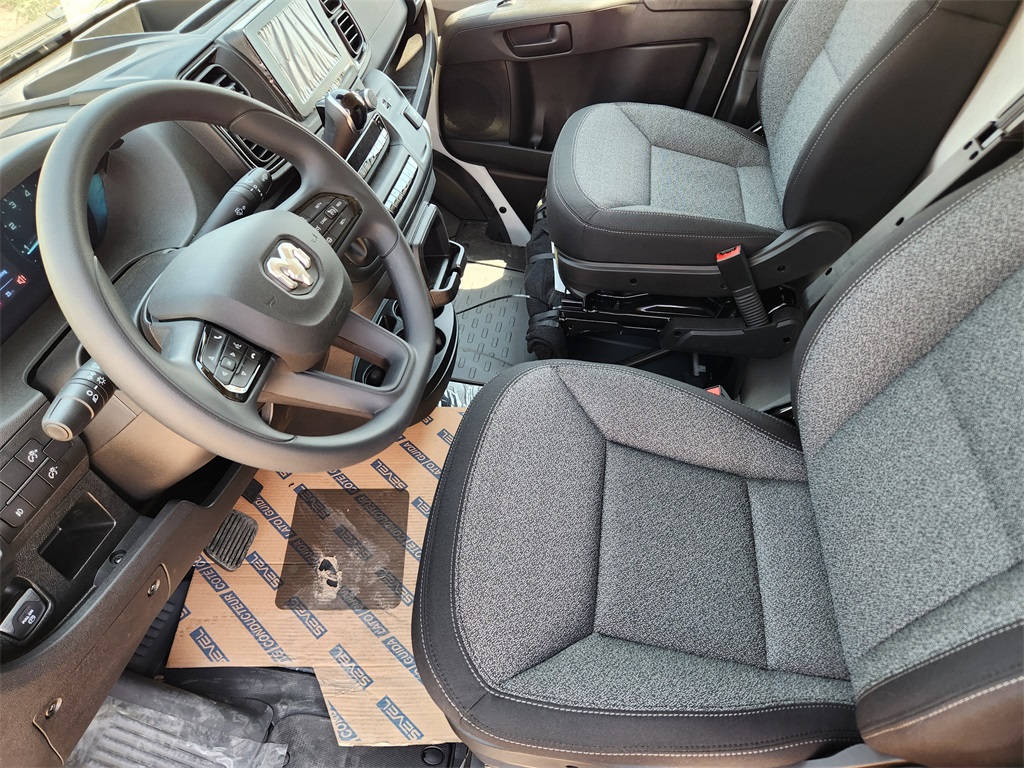 2026 Ram ProMaster 2500 photo 5