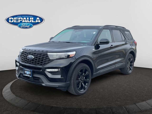 2023 Ford Explorer ST-LINE's photo
