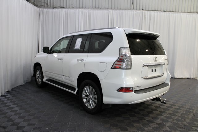 2014 Lexus GX 460 photo 4