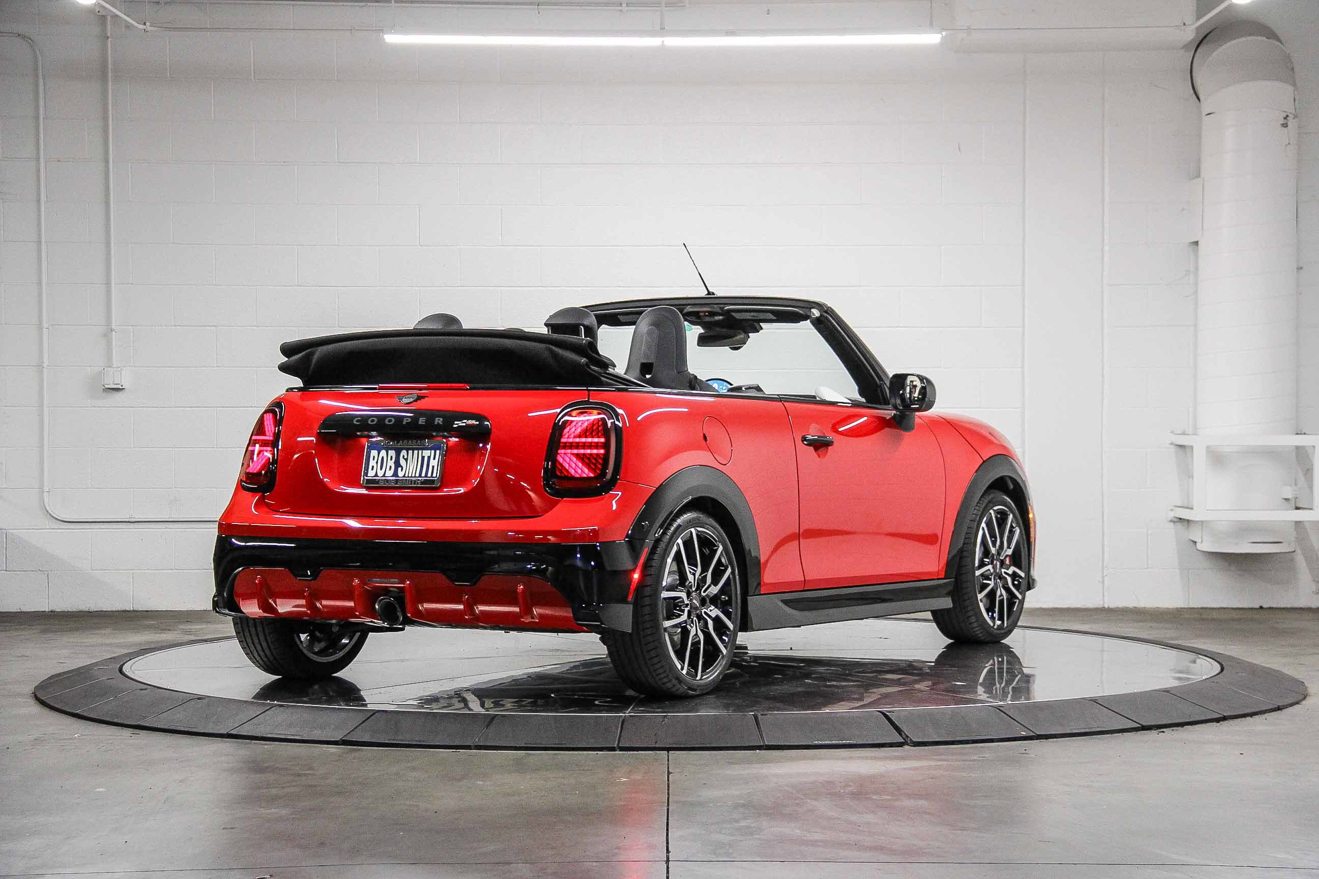 2026 Mini Cooper Convertible John Cooper Works Iconic photo 17