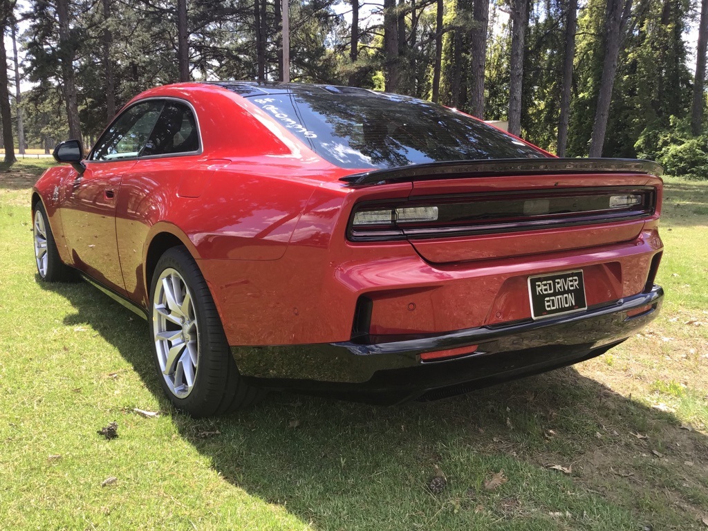 2025 Dodge Charger R/T Scat Pack photo 3