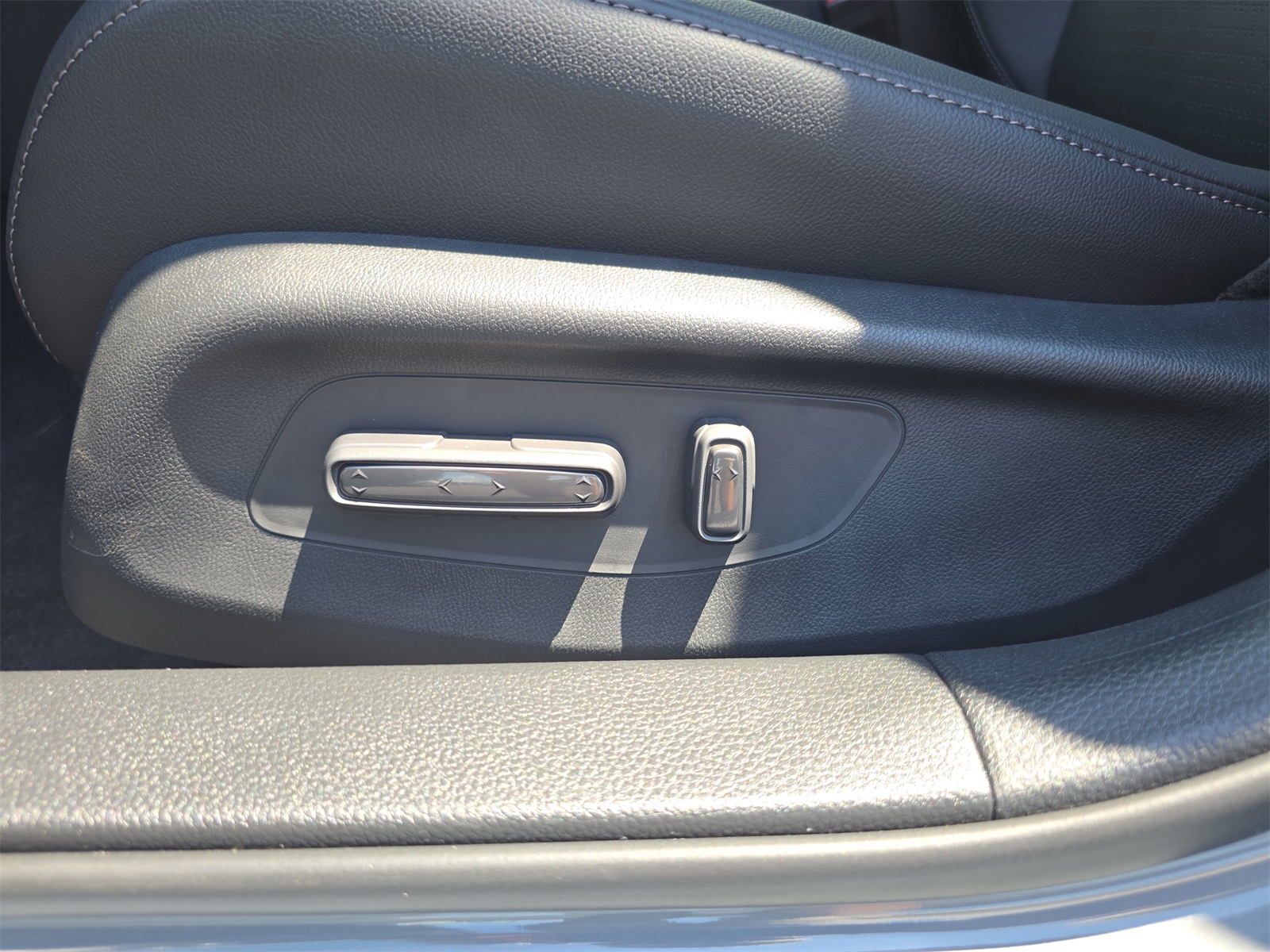2026 Honda Civic Hybrid Sport Touring photo 17