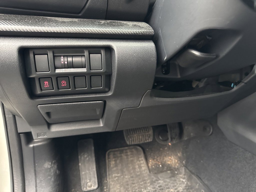 2022 SUBARU CROSSTREK - Image 12