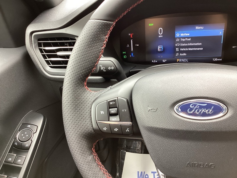 2025 Ford Escape Hybrid ST-Line Select photo 38