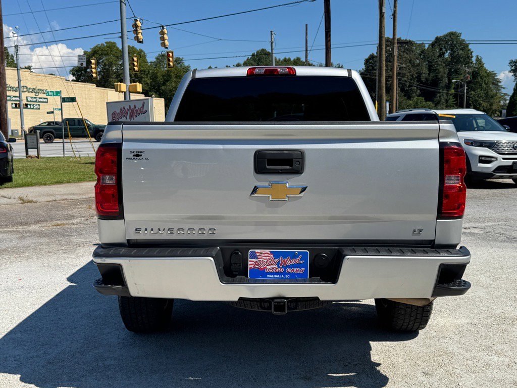 2018 Chevrolet Silverado 1500 LT photo 4