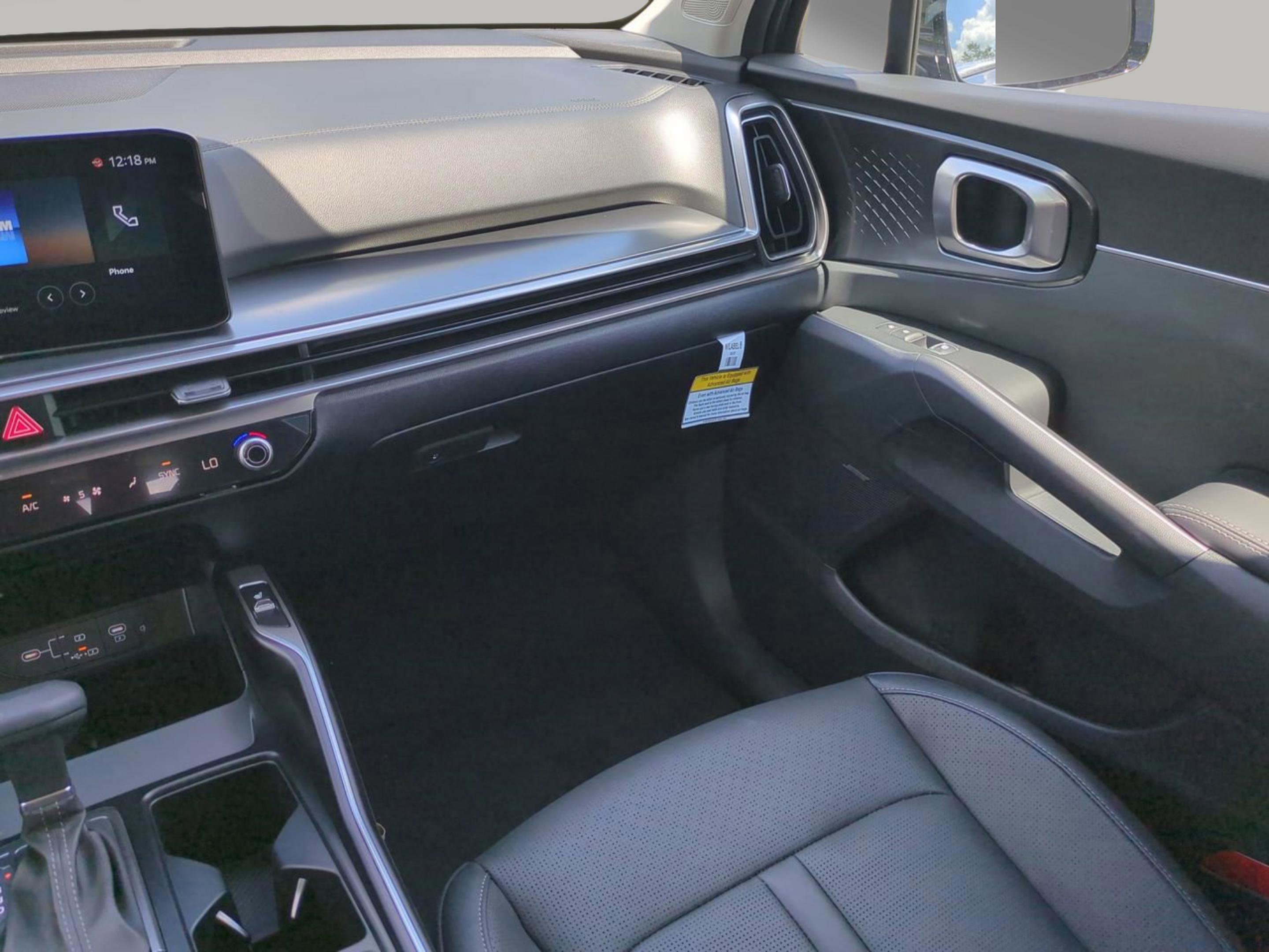 2026 Kia Sorento EX photo 18