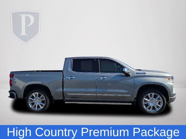 2025 Chevrolet Silverado 1500 High Country photo 3