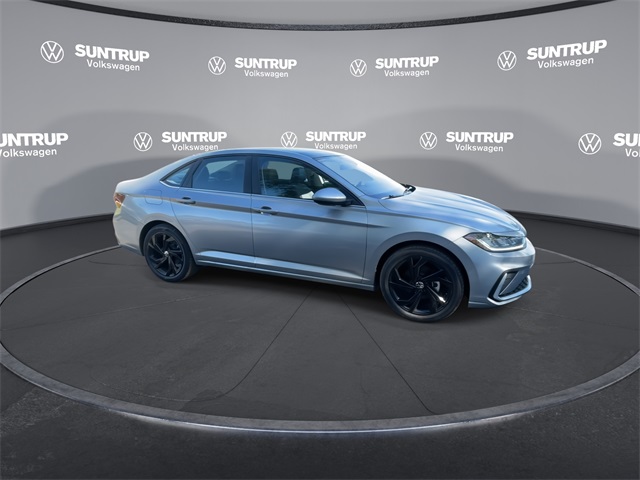 2025 Volkswagen Jetta 1.5T SE photo 18